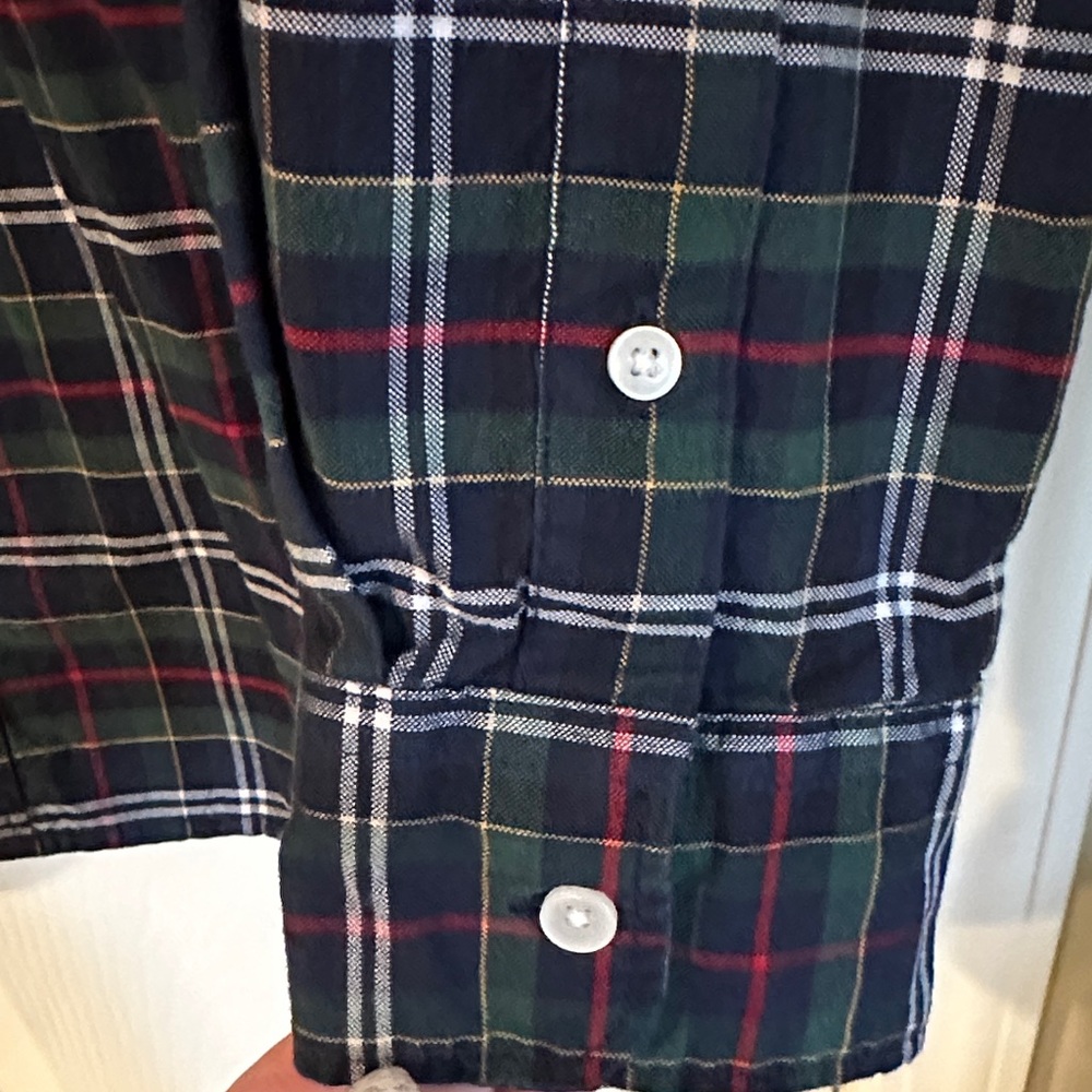 American Eagle Outfitters Men's Plaid Shirt - Black, Green, Red - Picture 2 of 5